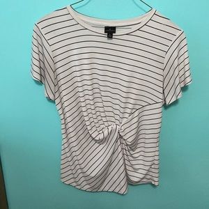 Worthington white/black striped short sleeved top size L